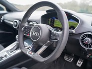 Audi TT TFSI BLACK EDITION 12