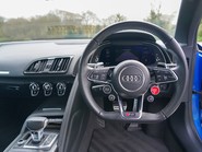 Audi R8 V10 PLUS 11