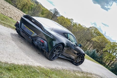 Aston Martin Vantage V8 20