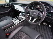 Audi RS Q8 VORSPRUNG 9