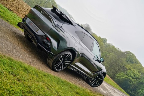 Aston Martin DBX 707 20