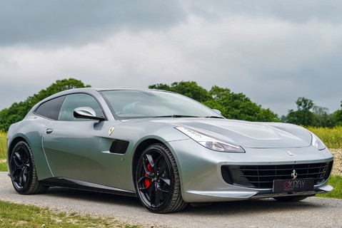 Ferrari GTC4 Lusso V8 2