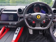 Ferrari GTC4 Lusso V8 11