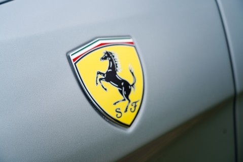 Ferrari GTC4 Lusso T V8 21