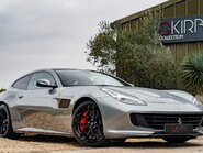 Ferrari GTC4 Lusso T V8 1