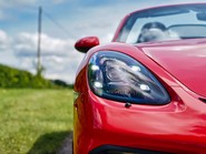 Porsche 718 SPYDER 27