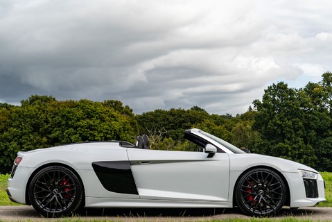 Audi R8 SPYDER V10 QUATTRO 3