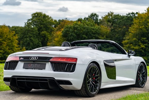 Audi R8 SPYDER V10 QUATTRO 4