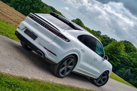 Porsche Cayenne COUPE V6 E-HYBRID 20