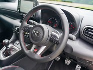 Toyota Yaris GR-Y CIRCUIT 12