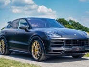 Porsche Cayenne TURBO GT 2