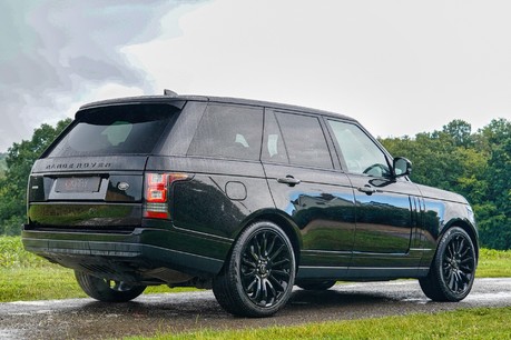 Land Rover Range Rover 5.0 V8 AUTOBIOGRAPHY