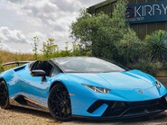 Lamborghini Huracan LP 640-4 PERFORMANTE SPYDER 1