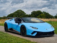 Lamborghini Huracan LP 640-4 PERFORMANTE SPYDER 2