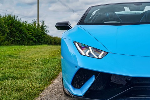 Lamborghini Huracan LP 640-4 PERFORMANTE SPYDER 18