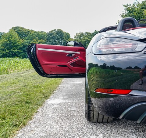 Porsche 718 BOXSTER 25 YEARS PDK 1