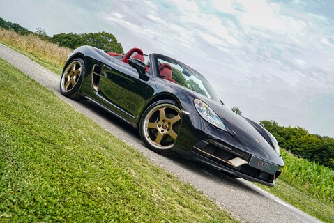 Porsche 718 BOXSTER 25 YEARS PDK 19