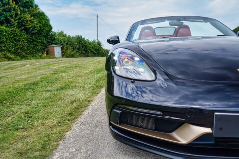 Porsche 718 BOXSTER 25 YEARS PDK 21