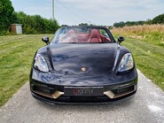 Porsche 718 BOXSTER 25 YEARS PDK 22