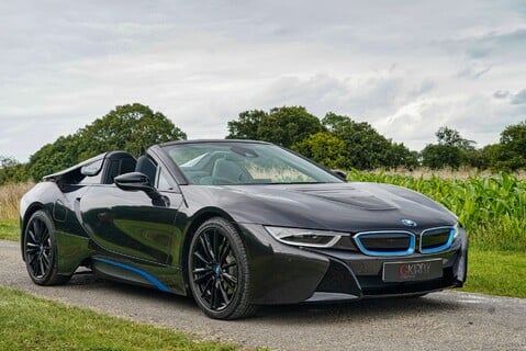 BMW I8 Roadster 2