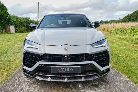 Lamborghini Urus Full Urban 17