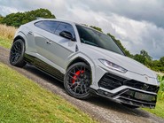 Lamborghini Urus Full Urban 19