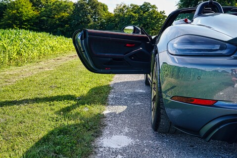 Porsche 718 SPYDER RS PDK 7