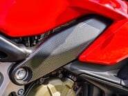 Ducati Streetfighter V4S 23