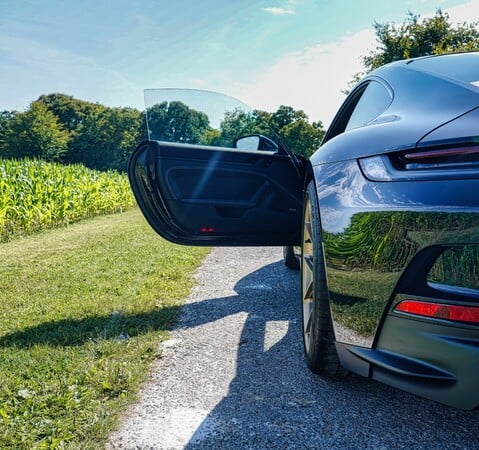 Porsche 911 GT3 TOURING 1