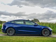 Tesla Model 3 PERFORMANCE 3