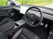 Tesla Model 3 PERFORMANCE 9