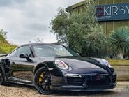 Porsche 911 TURBO S PDK 1