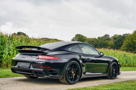 Porsche 911 TURBO S PDK