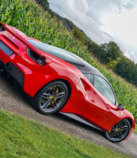 Ferrari 488 GTB 1