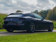 Ferrari GTC4 Lusso V8 4