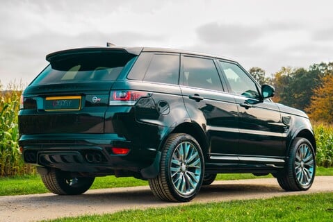 Land Rover Range Rover Sport V8 SVR 4