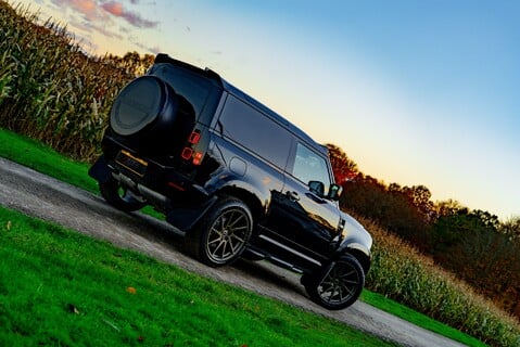 Land Rover Defender HARD TOP 20