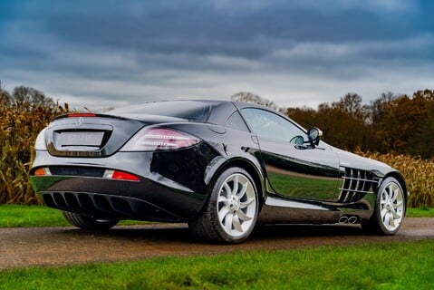 Mercedes-Benz SLR McLaren 4