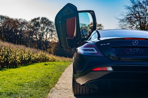 Mercedes-Benz SLR McLaren 7