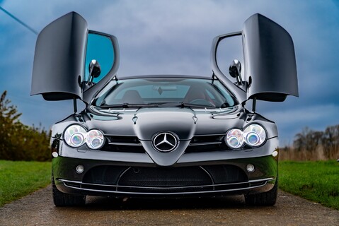 Mercedes-Benz SLR McLaren 23