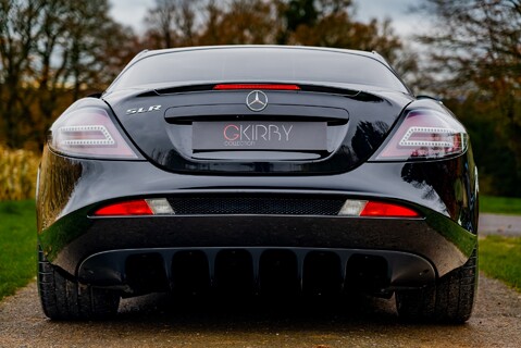 Mercedes-Benz SLR McLaren 24