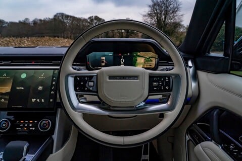 Land Rover Range Rover P510e AUTOBIOGRAPHY PHEV 11