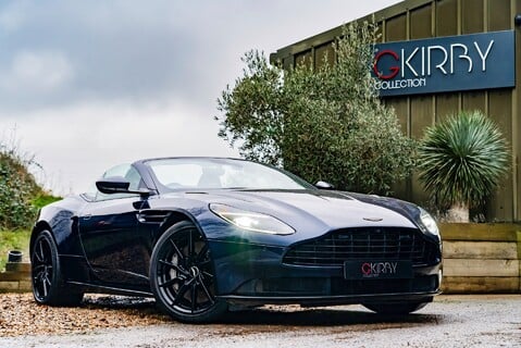 Aston Martin DB11 V8 VOLANTE 1