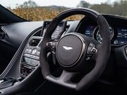 Aston Martin DB11 V8 VOLANTE 13