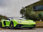 Lamborghini Aventador V12 1