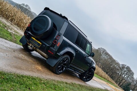 Land Rover Defender HARD TOP X-DYNAMIC HSE OBSIDIAN 20