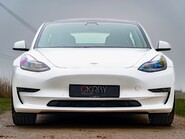 Tesla Model 3 PERFORMANCE 17