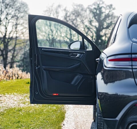 Porsche Macan S PDK 1