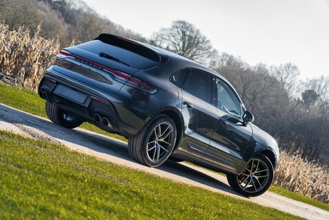 Porsche Macan S PDK 20