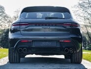 Porsche Macan S PDK 22